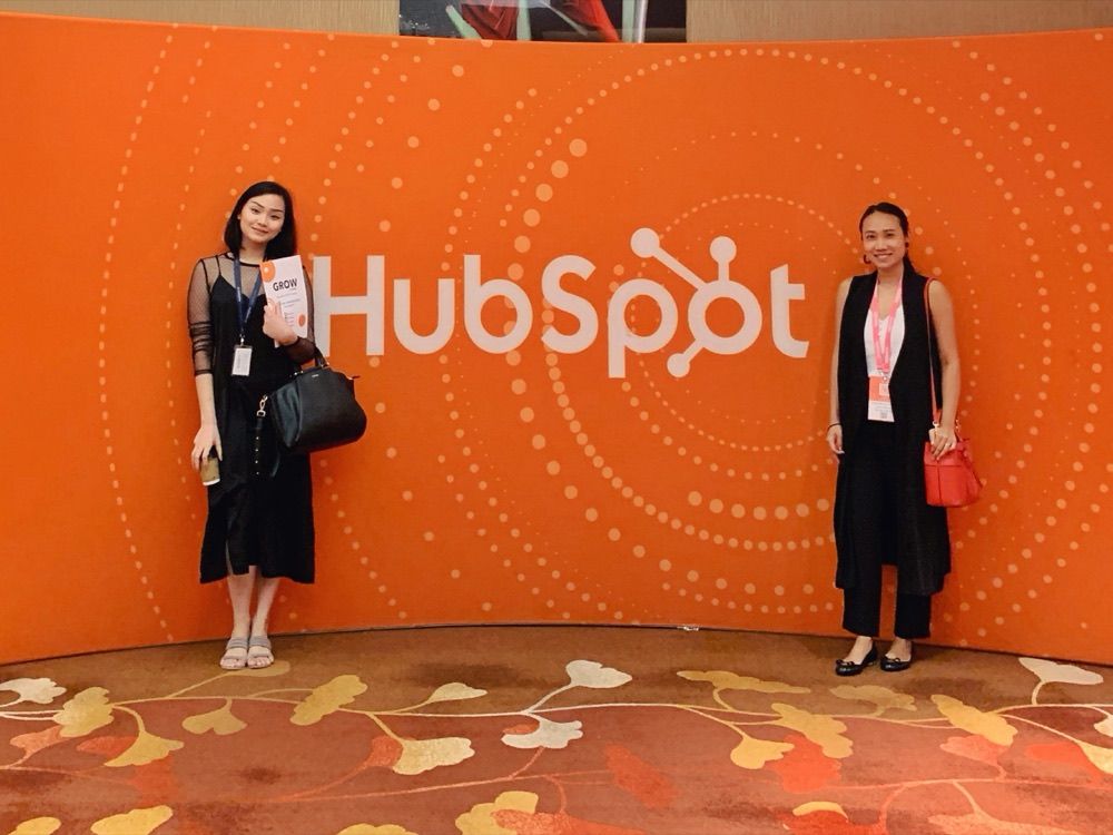 Me with a colleague at a HubSpot event